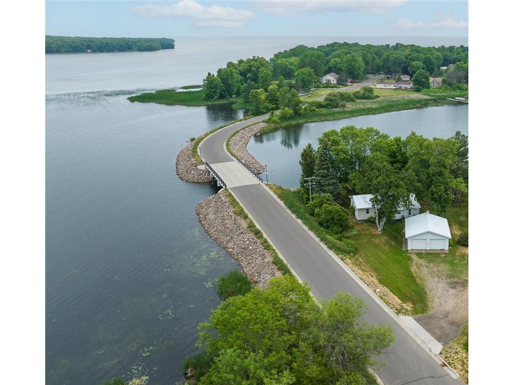 1390 Malone Island Drive Isle MN 56342 - Mille Lacs Lake 6389710 image1