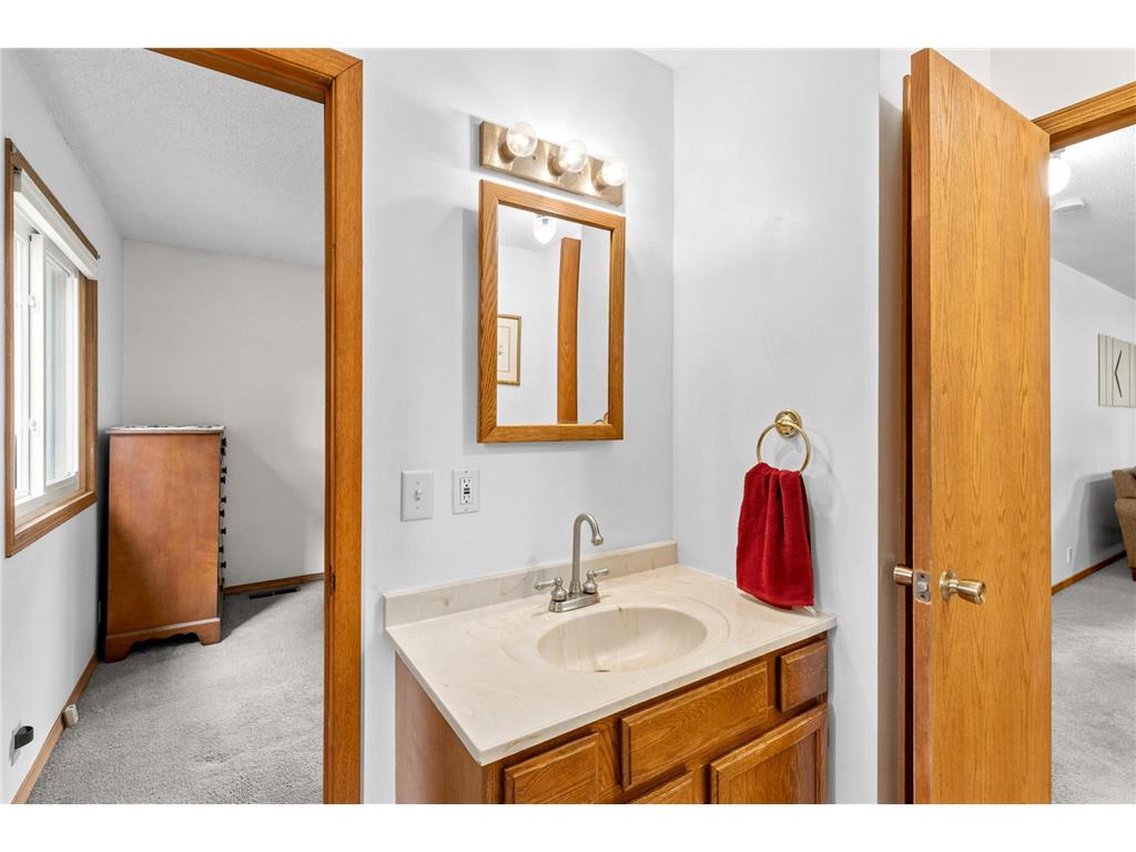 1390 Rainier Lane Eagan MN 55121 7098085 image14