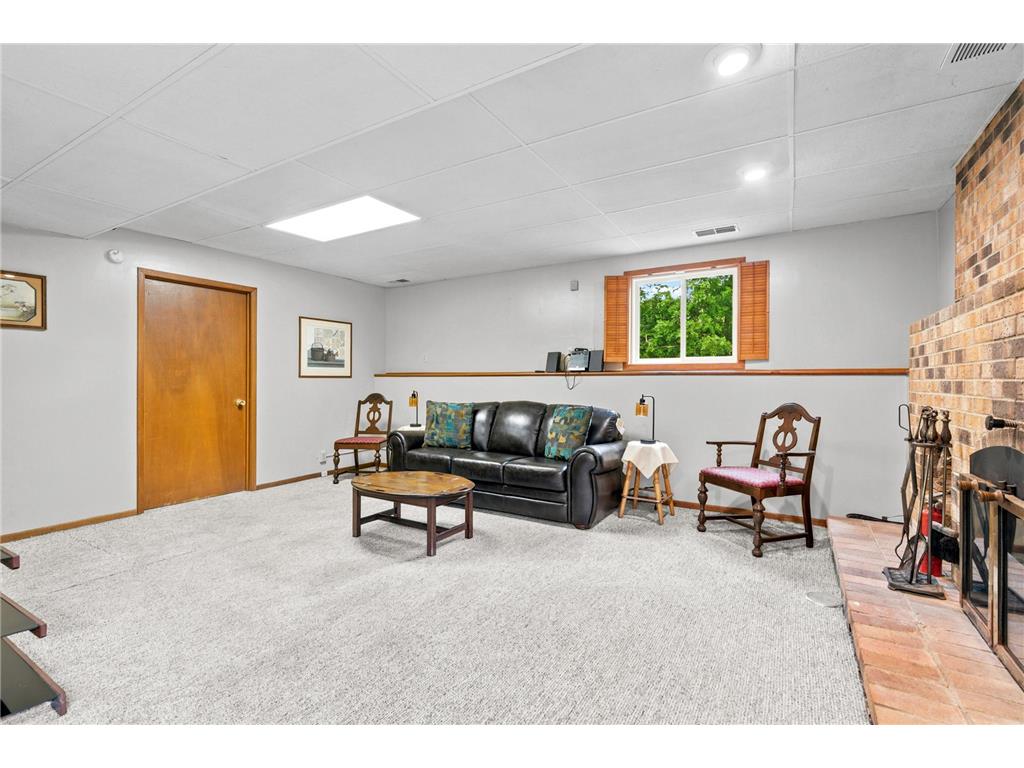 1390 Rainier Lane Eagan MN 55121 7098085 image20