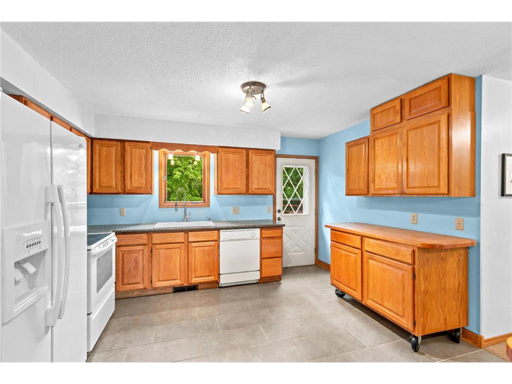 1390 Rainier Lane Eagan MN 55121 7098085 image7