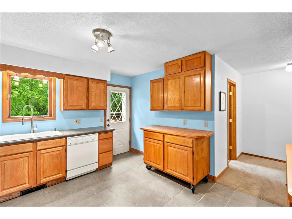 1390 Rainier Lane Eagan MN 55121 7098085 image9