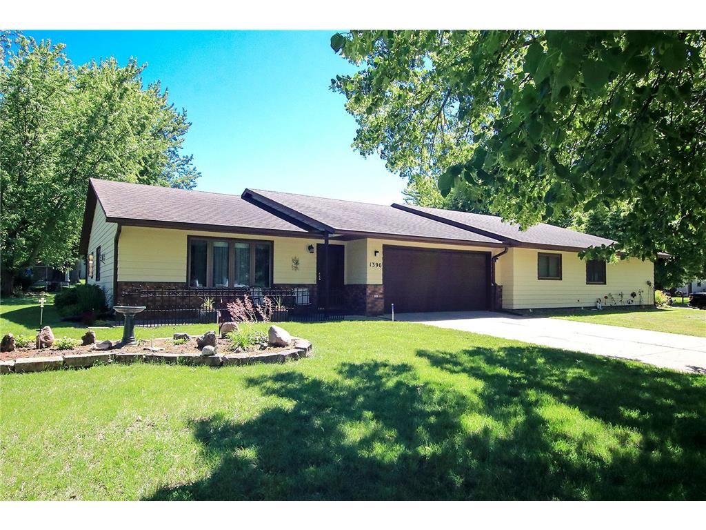 1390 Roberts Road SW Hutchinson MN 55350 6549890 image1