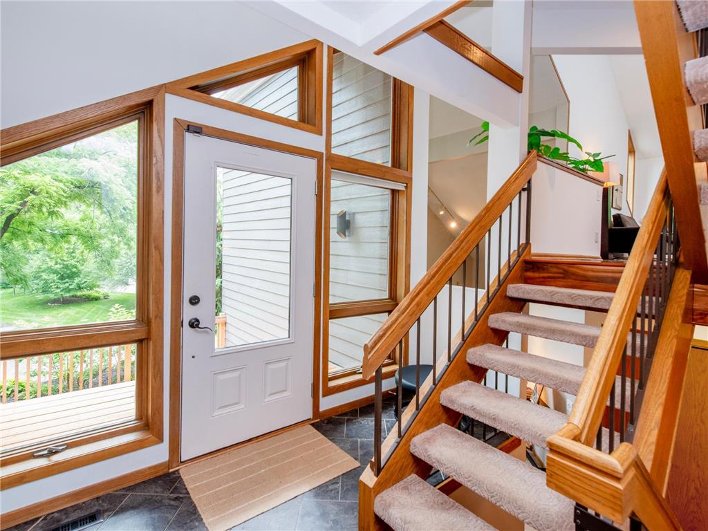 13900 Hill Ridge Drive Minnetonka MN 55305 7104141 image3