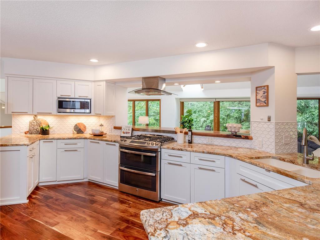 13900 Hill Ridge Drive Minnetonka MN 55305 7104141 image7