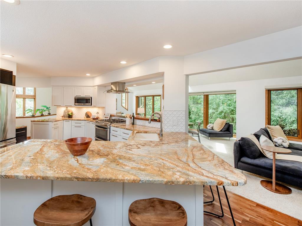 13900 Hill Ridge Drive Minnetonka MN 55305 7104141 image8
