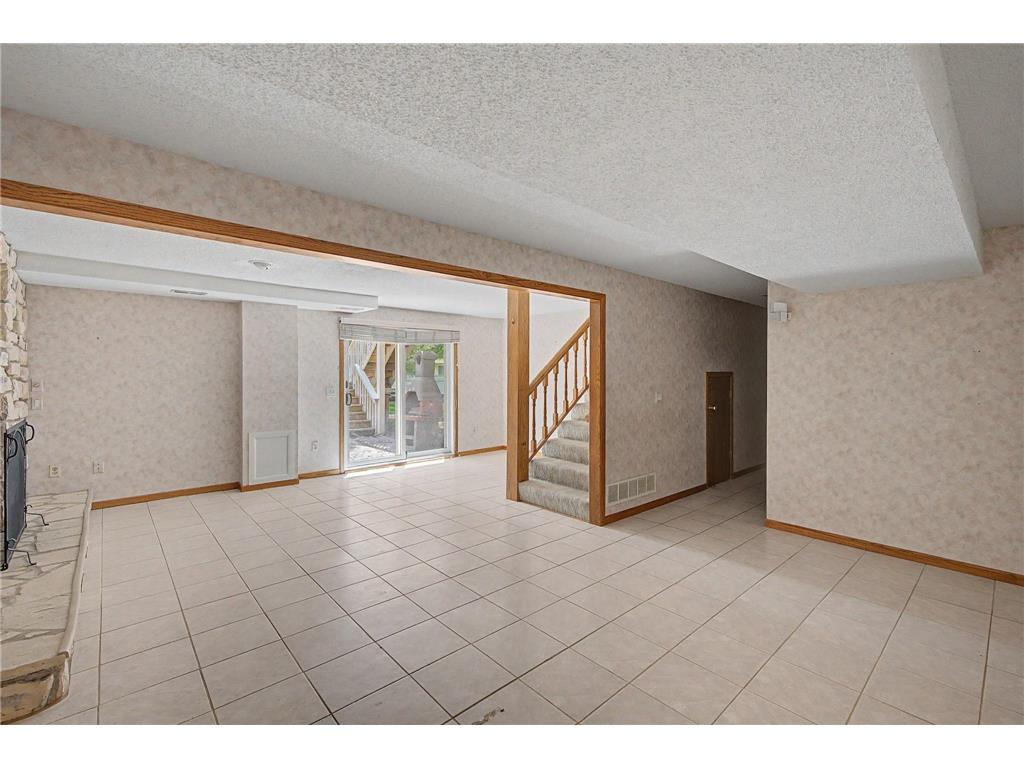13901 92nd Place N Maple Grove MN 55369 - Rice Lake 7085155 image17