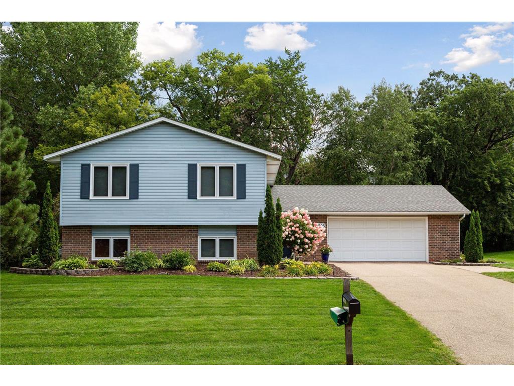 13905 James Avenue S Burnsville MN 55337 6253853 image1