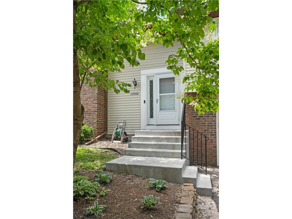 13906 Herald Way Apple Valley MN 55124 7094854 image2