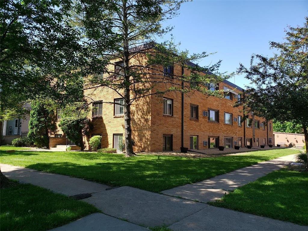 1391 & 1399 Hazelwood Street Saint Paul MN 55106 6385195 image4