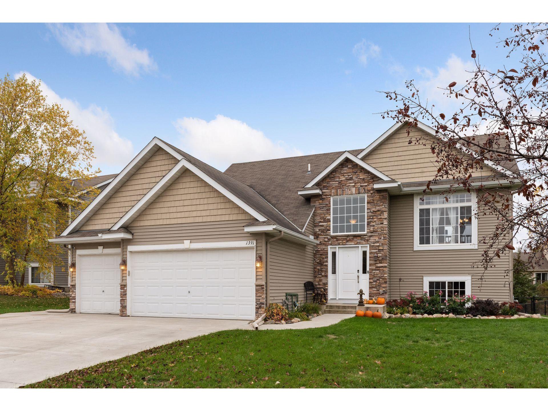 1391 Pinecone Circle, Mayer, MN 55360 MLS 6119572 Edina Realty