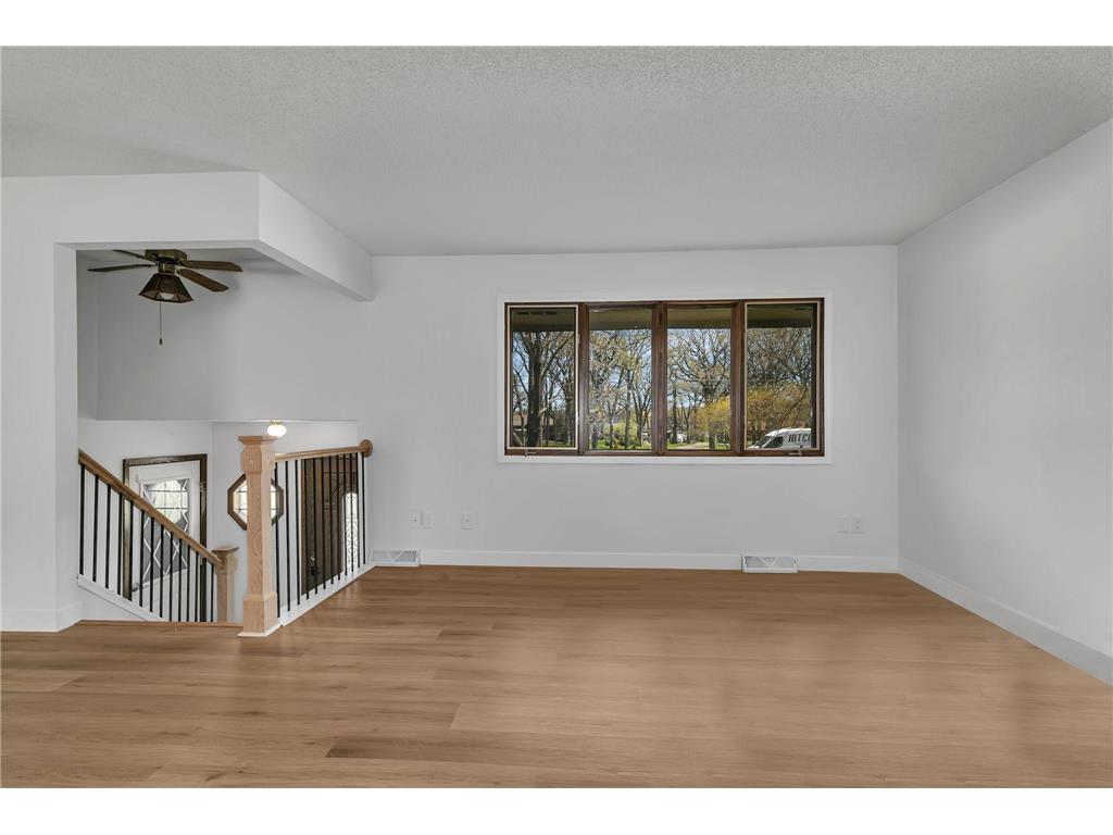 1391 Riverside Avenue N Sartell MN 56377 7071078 image4