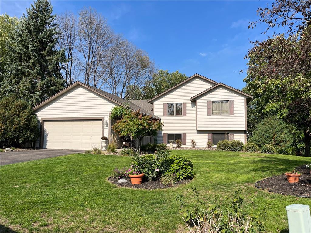 13914 Yosemite Circle, Savage, MN, 55378 MLS 6463803 Edina Realty