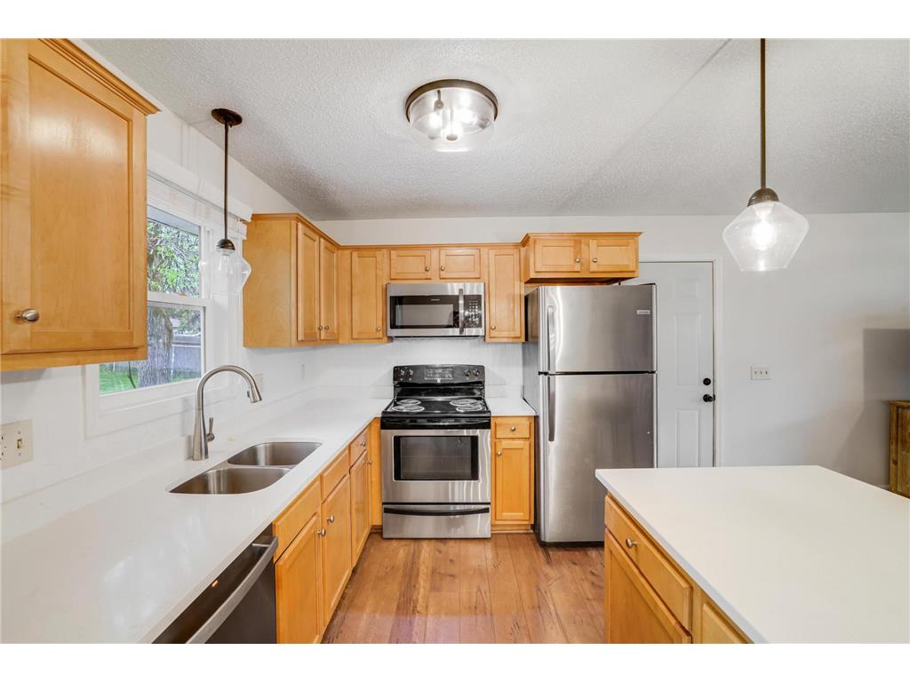 1392 Amaryllis Lane Eagan MN 55123 7076409 image11