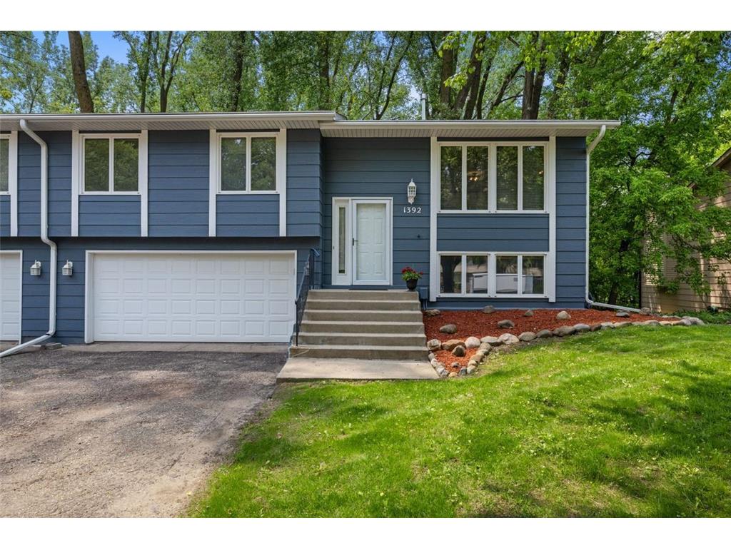 1392 Lakeside Circle, Eagan, MN, 55123 MLS 6354103 Edina Realty