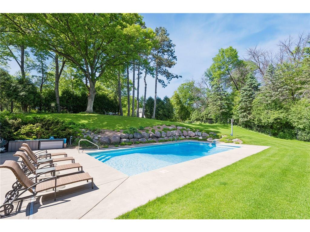 13920 Mcginty Road E Minnetonka MN 55305 7078529 image19