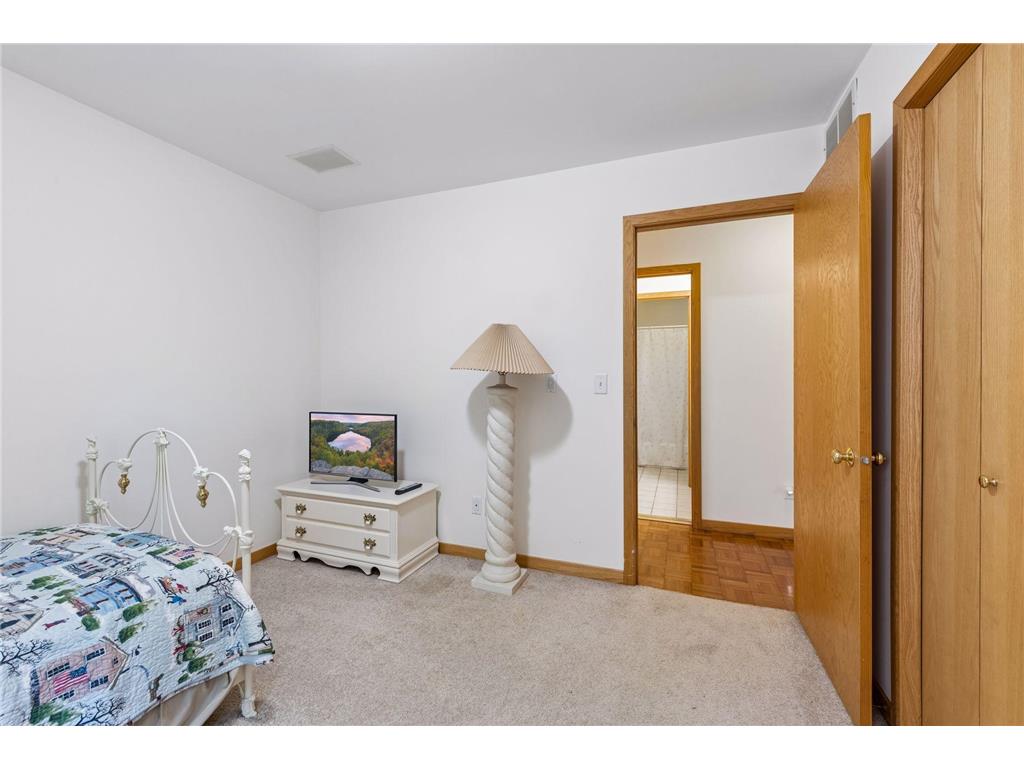 13920 Mcginty Road E Minnetonka MN 55305 7078529 image43