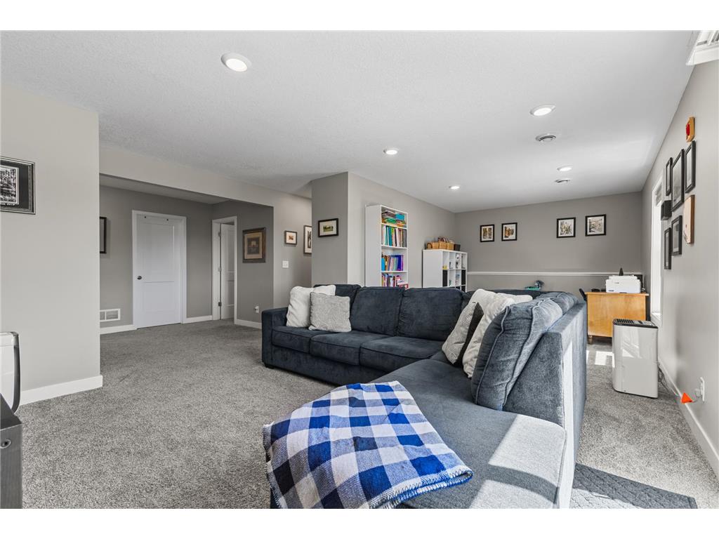 13924 Ashley Court Rosemount MN 55068 7088743 image42