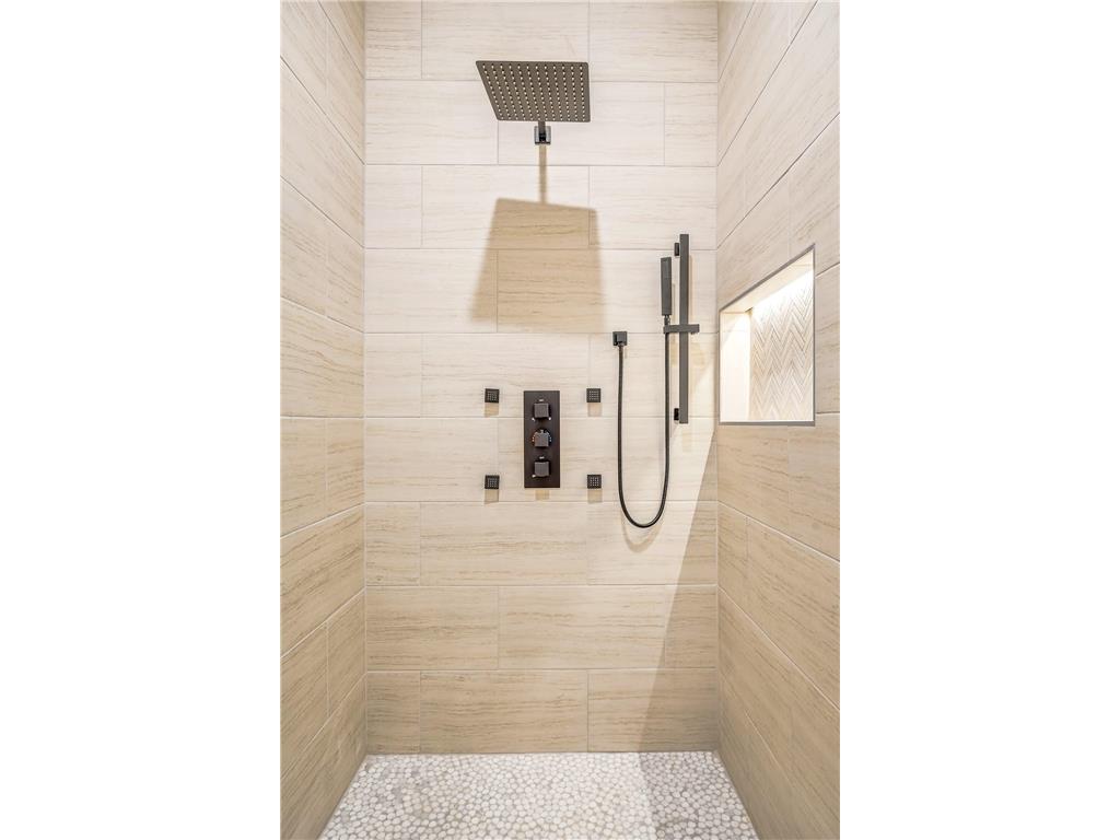 1393 Fox Ridge Trail Saint Joseph Twp WI 54016 6811224 image18