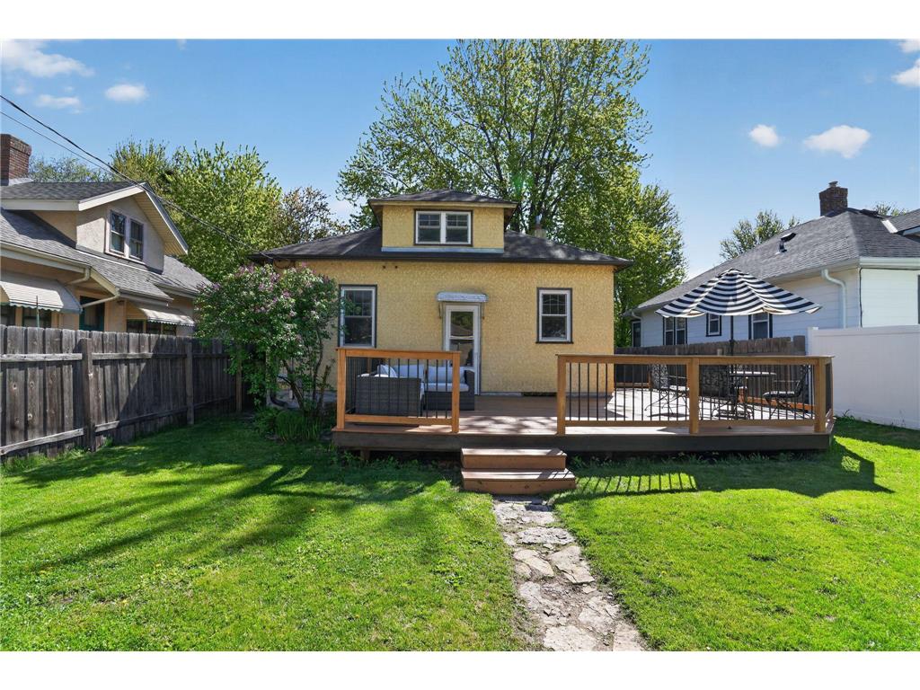1393 Searle Street Saint Paul MN 55130 7071694 image1