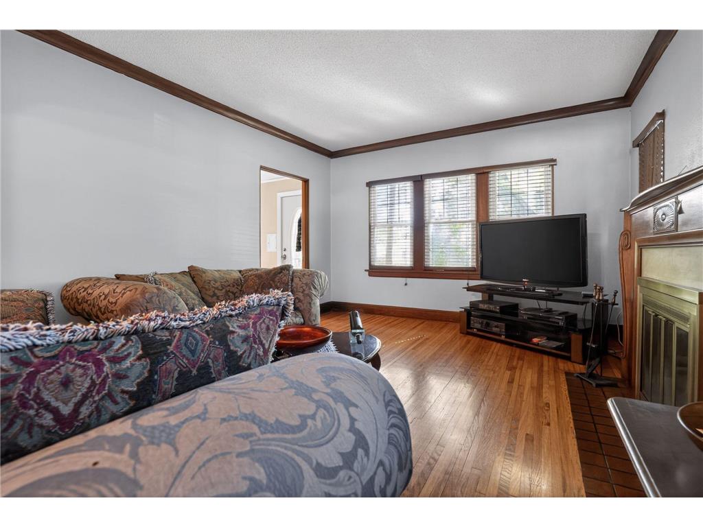1393 Searle Street Saint Paul MN 55130 7071694 image13