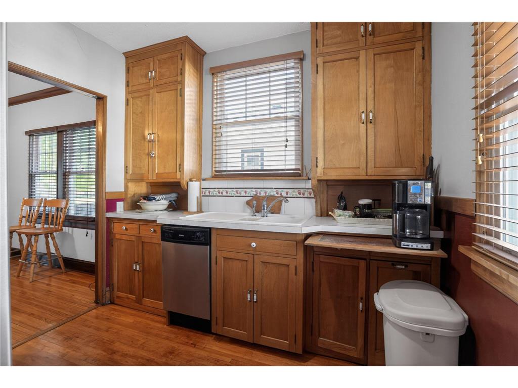1393 Searle Street Saint Paul MN 55130 7071694 image14