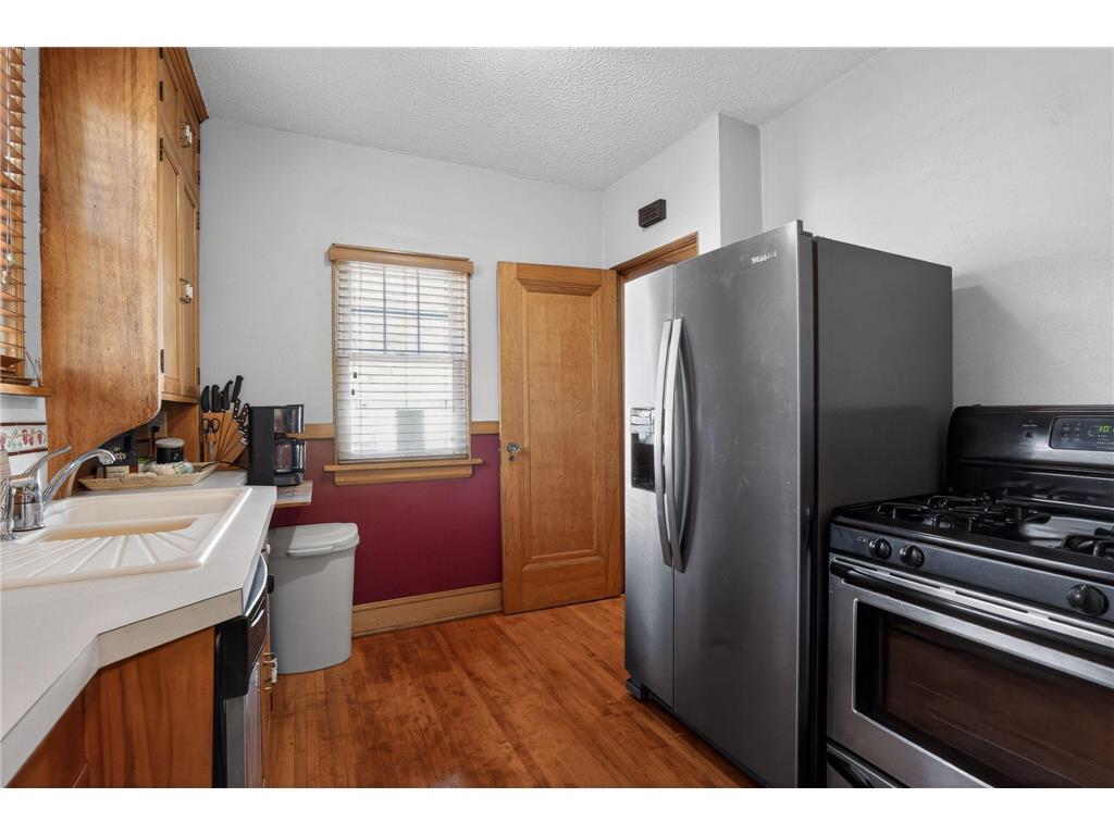 1393 Searle Street Saint Paul MN 55130 7071694 image16