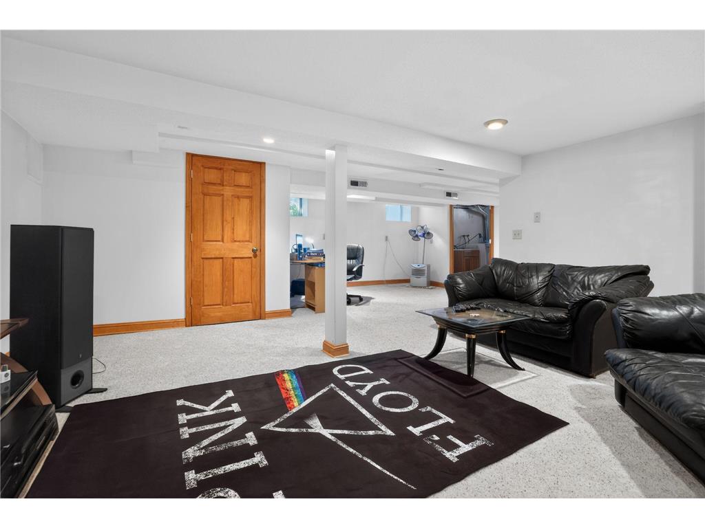 1393 Searle Street Saint Paul MN 55130 7071694 image8