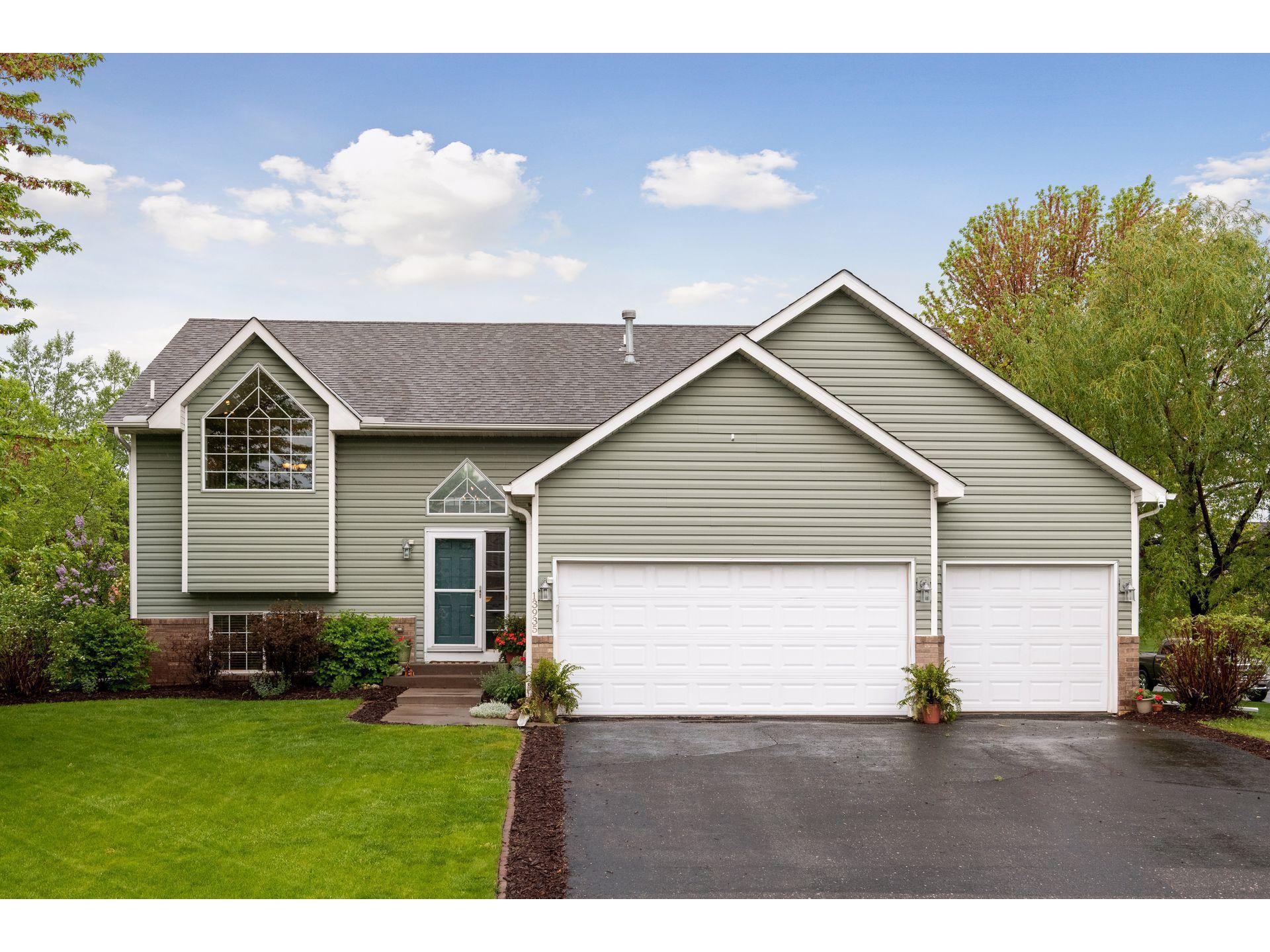 13935 Hill Place Drive, Rogers, MN 55374 MLS 5754992 Edina Realty