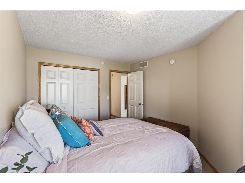 13936 52nd Avenue N Plymouth MN 55446 7077828 image26