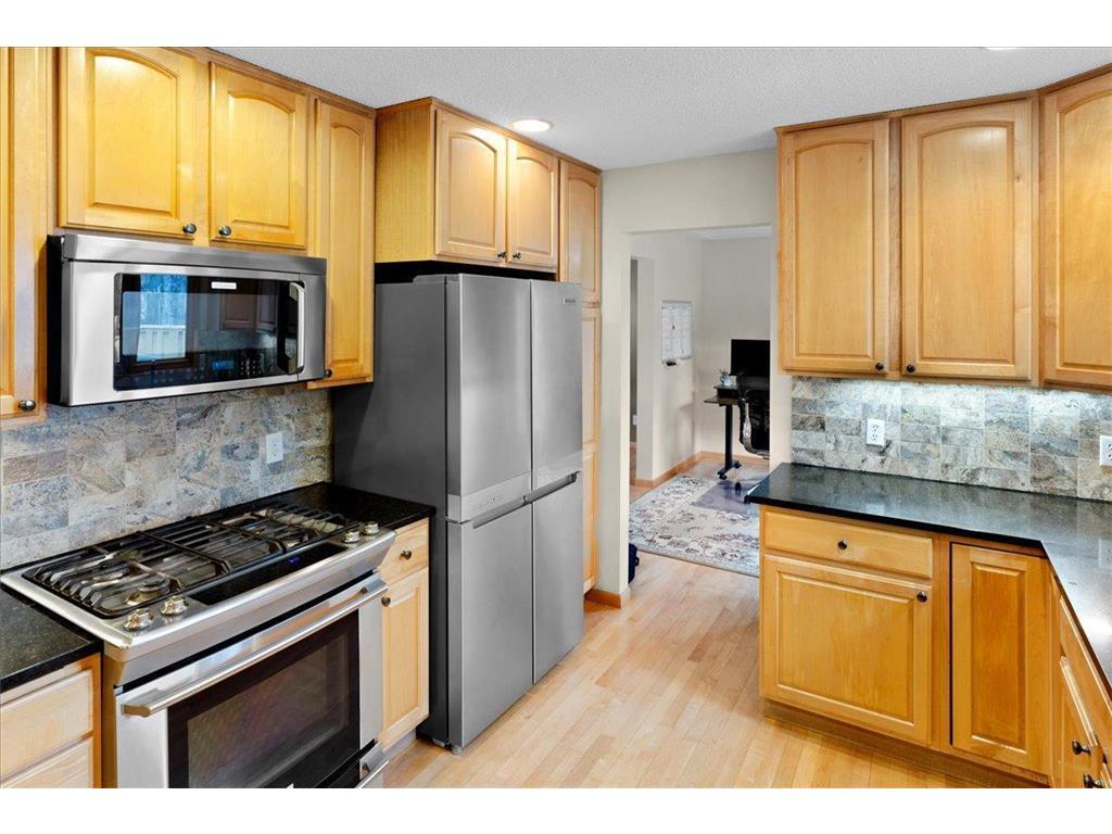 13940 90th Place N Maple Grove MN 55369 7043446 image18