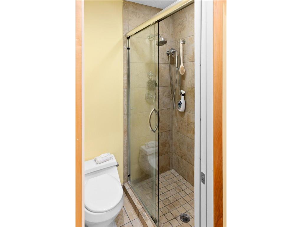 13940 90th Place N Maple Grove MN 55369 7043446 image32
