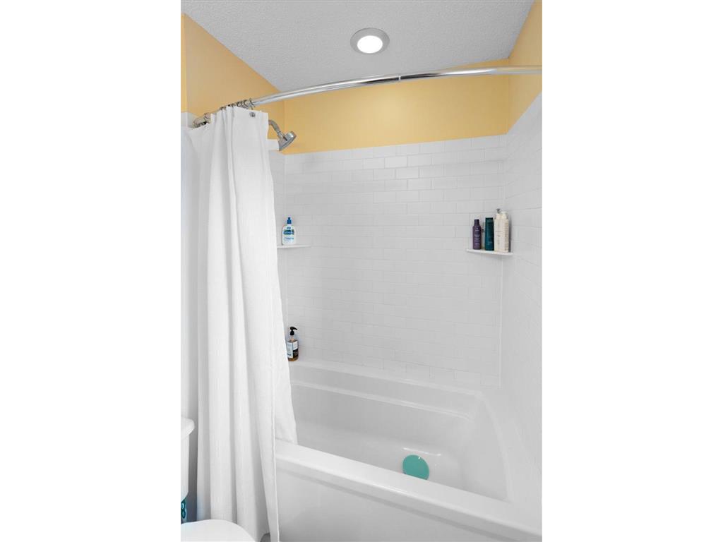 13940 90th Place N Maple Grove MN 55369 7043446 image36