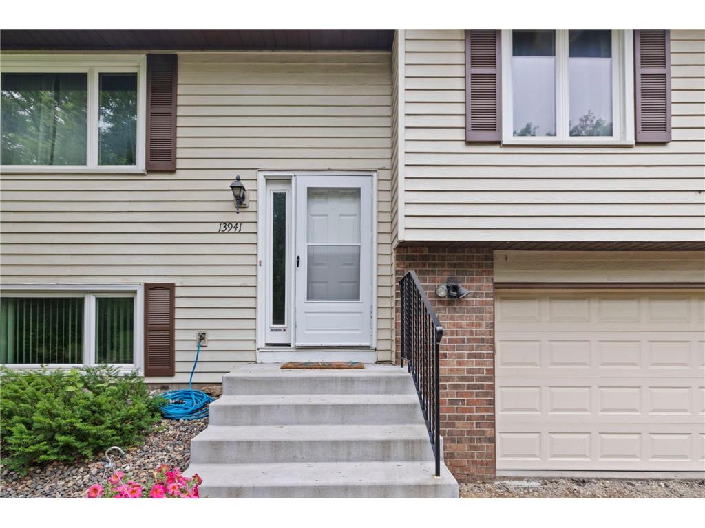 13941 Herald Court Apple Valley MN 55124 7089370 image2
