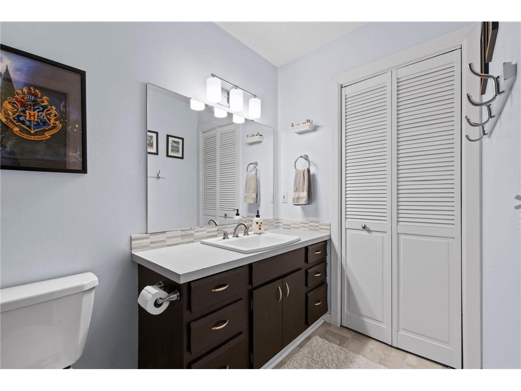 13941 Herald Court Apple Valley MN 55124 7089370 image24