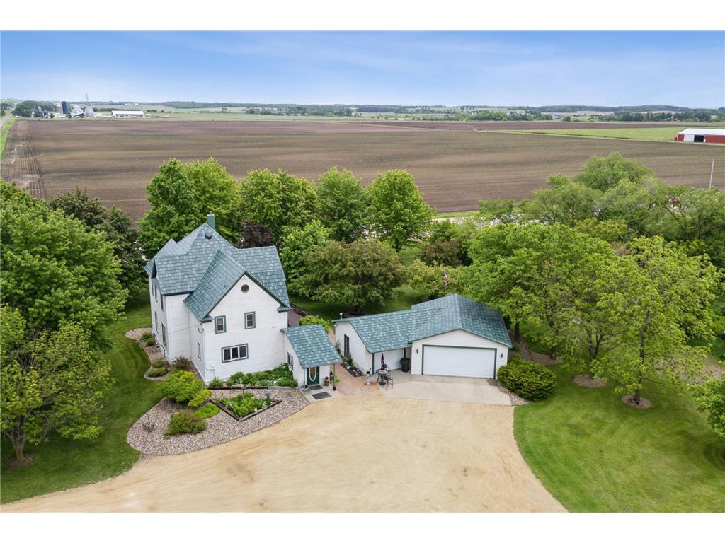 1395 220th Avenue New Richmond WI 54017 6542915 image1