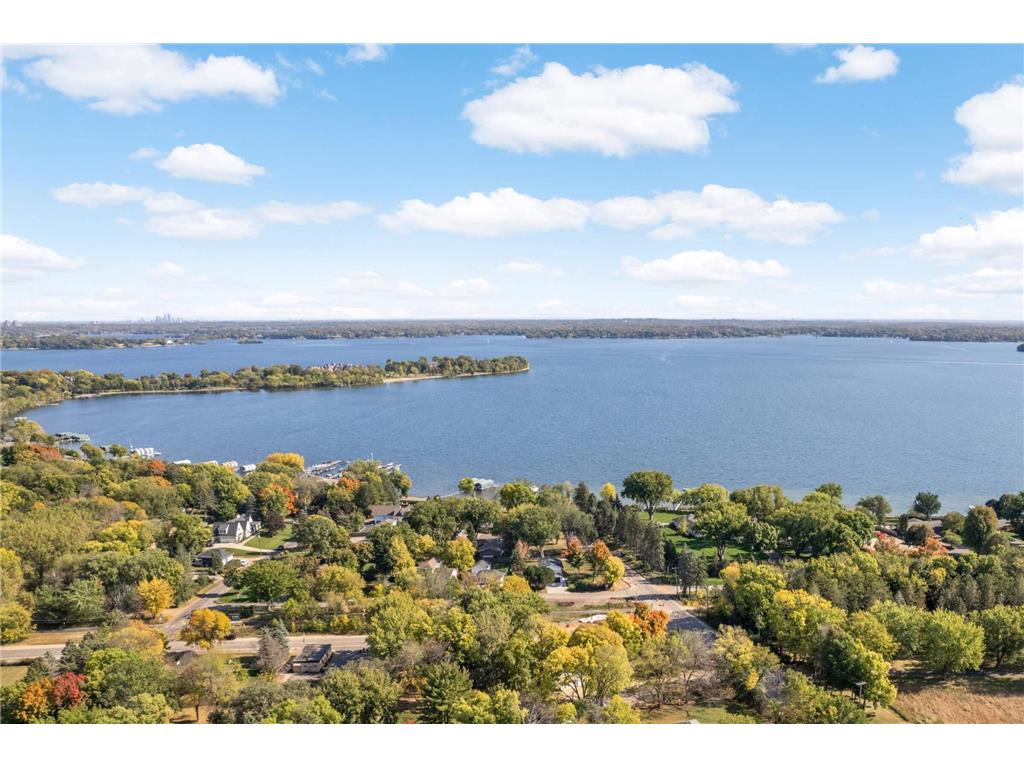 1395 Brown Road S Orono MN 55391 - Lake Minnetonka 6615519 image1