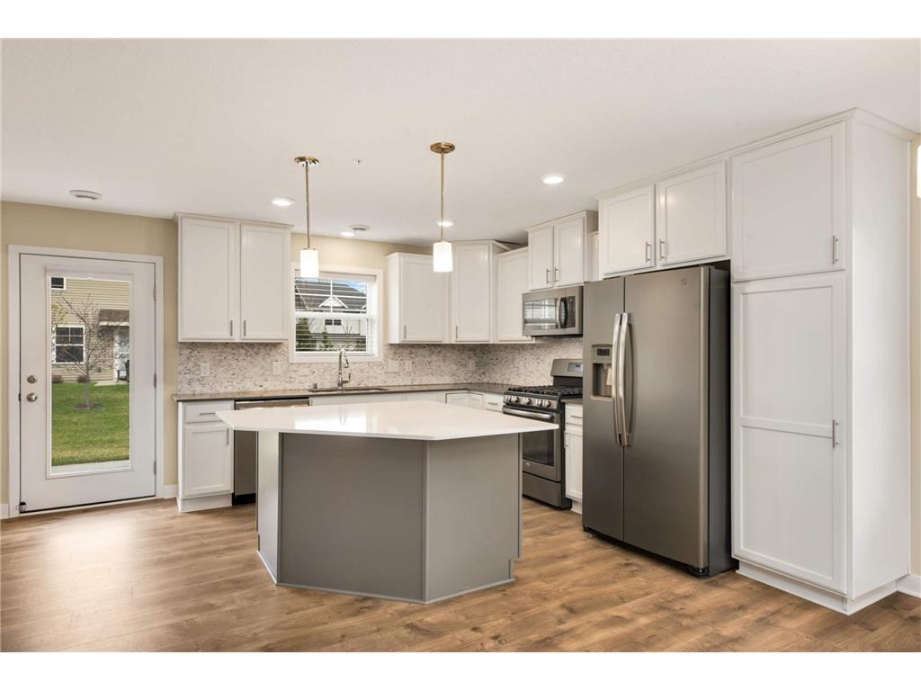 13954 102nd Avenue N Maple Grove MN 55369 6705068 image1