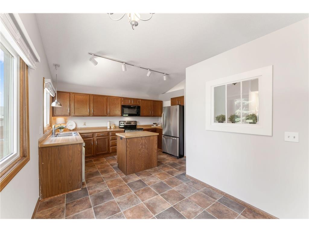 13955 Yosemite Court Savage MN 55378 7063938 image12