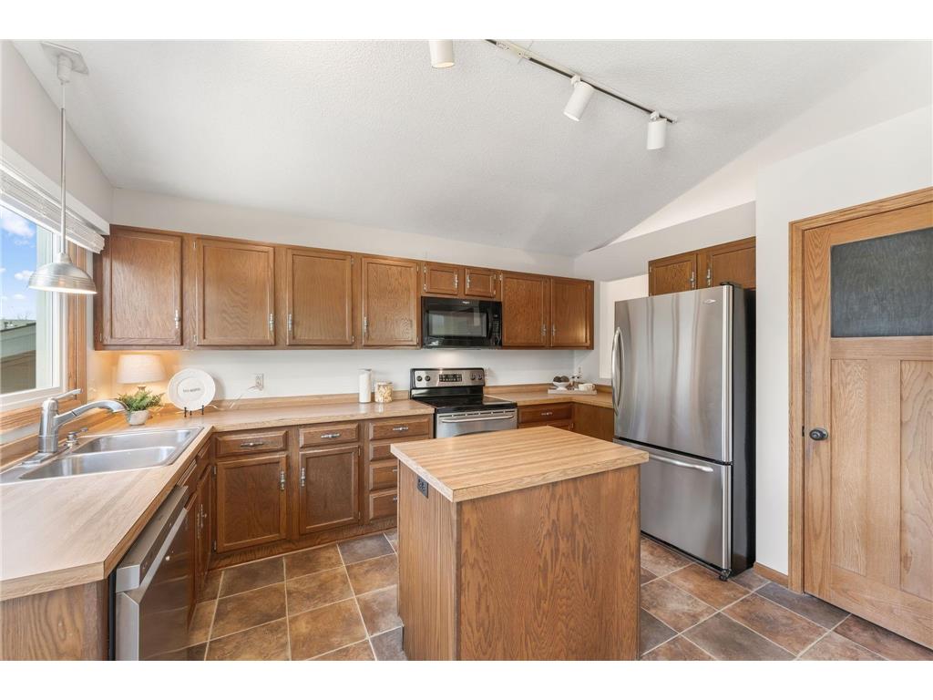 13955 Yosemite Court Savage MN 55378 7063938 image13