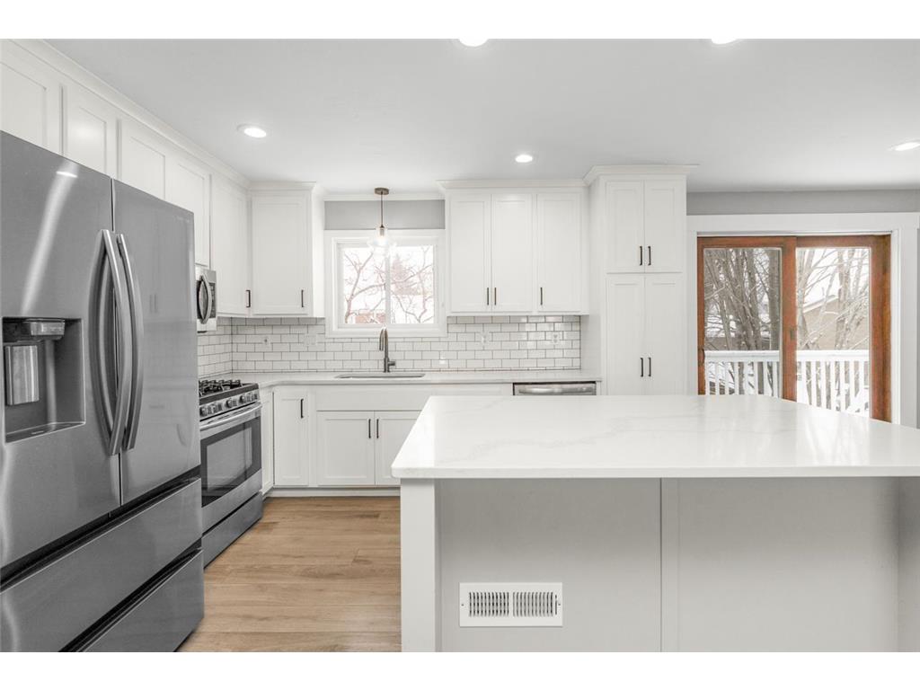 13956 Brunswick Avenue S Savage MN 55378 7010312 image6