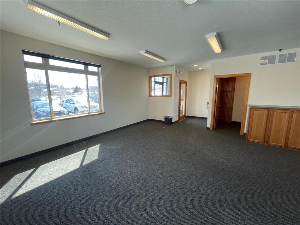 13959 W Preserve Boulevard #300 Burnsville MN 55337 6715301 image7