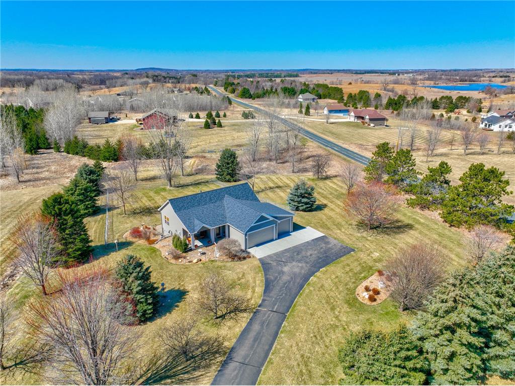 1396 129th Street New Richmond WI 54017 6695630 image1