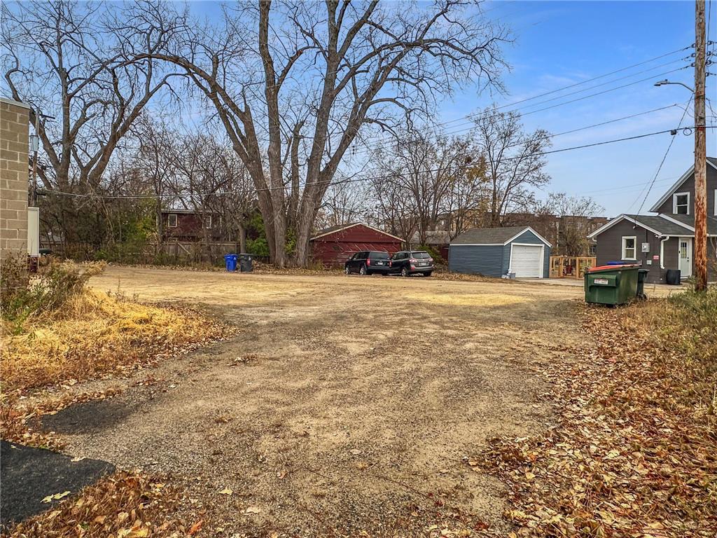 1396 7th Street W Saint Paul MN 55102 7006539 image10