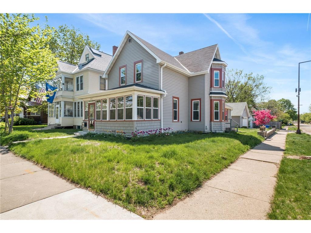 1396 Minnehaha Avenue W Saint Paul MN 55104 6540064 image1