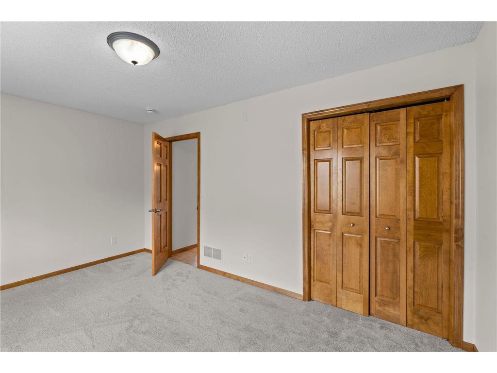 1396 Summit Shores Drive Burnsville MN 55306 7062692 image37