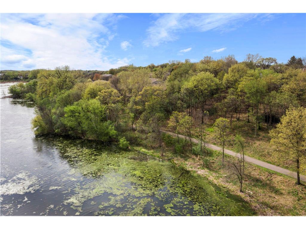 1396 Summit Shores Drive Burnsville MN 55306 7062692 image47