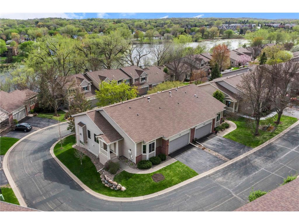1396 Summit Shores Drive Burnsville MN 55306 7062692 image5