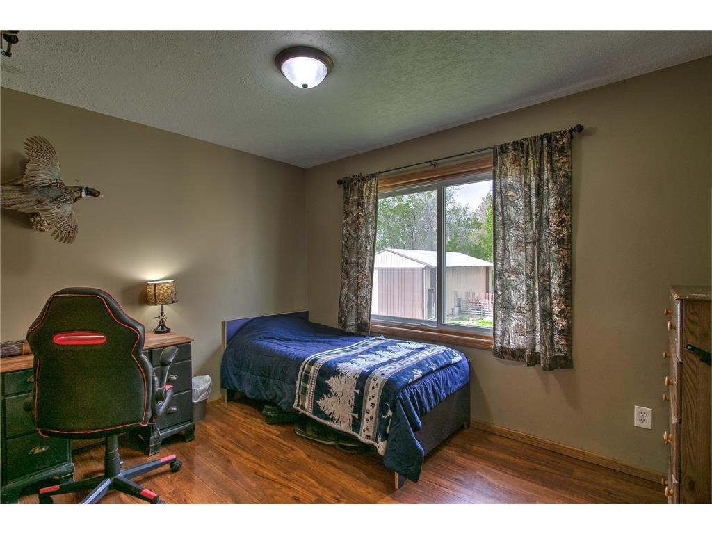 1397 309th Avenue NW Cambridge MN 55008 7048345 image9