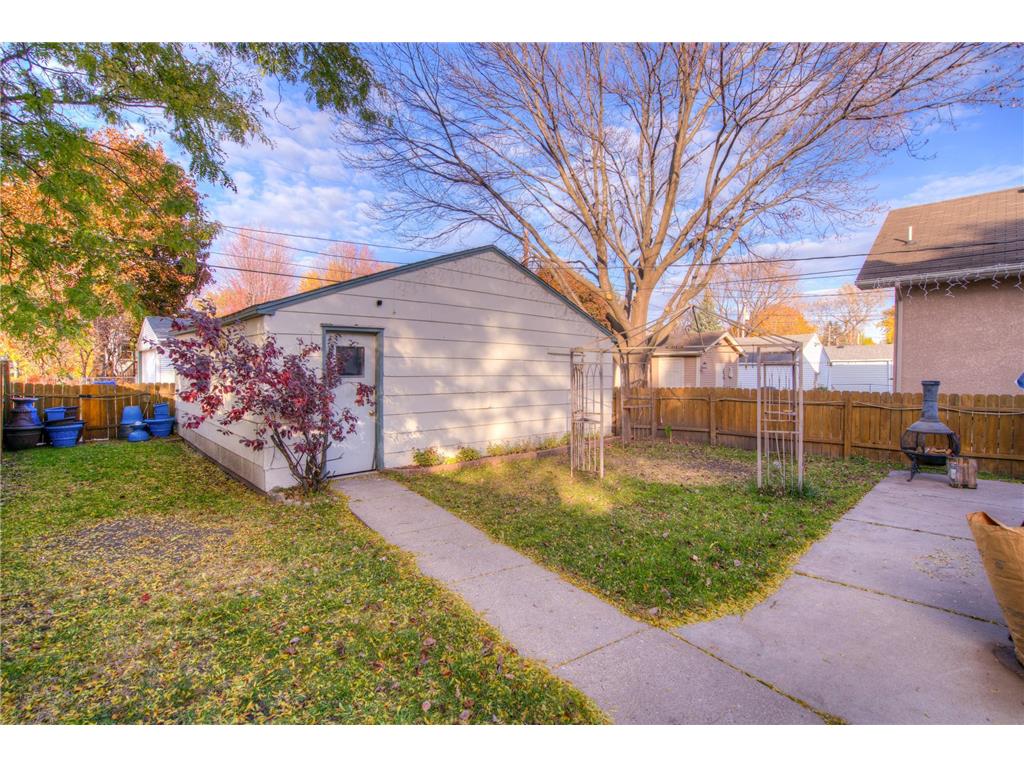 1397 Juliet Avenue Saint Paul MN 55105 7041279 image19