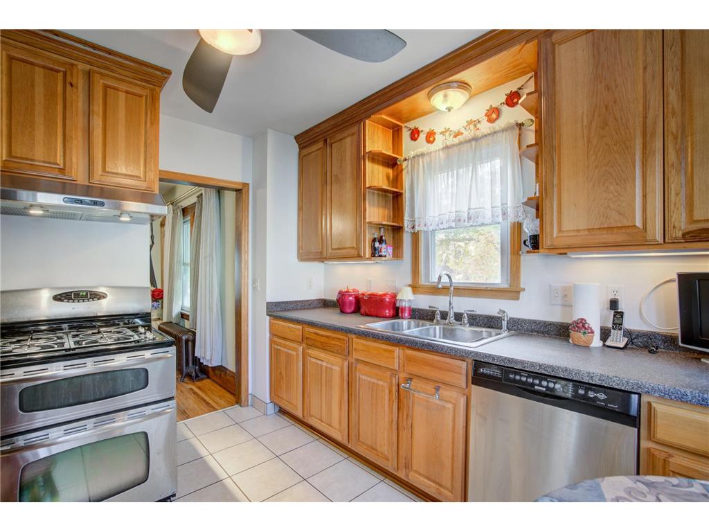 1397 Juliet Avenue Saint Paul MN 55105 7041279 image9